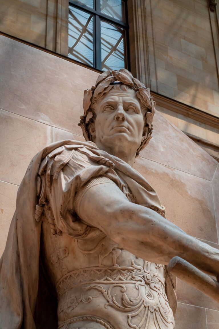 How Julius Caesar Rose to Power: From Roman Politician to Dictator ...